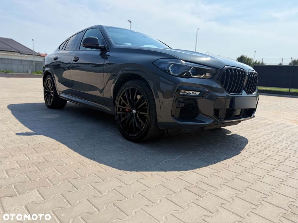 BMW X6 - 24