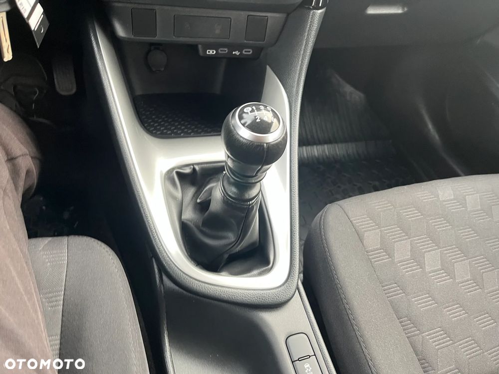 Toyota Yaris 1.5 Style - 18