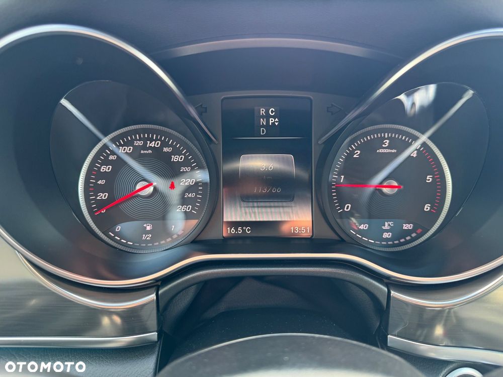 Mercedes-Benz Klasa V 250 d 4-Matic Exclusive 7G-Tronic - 33