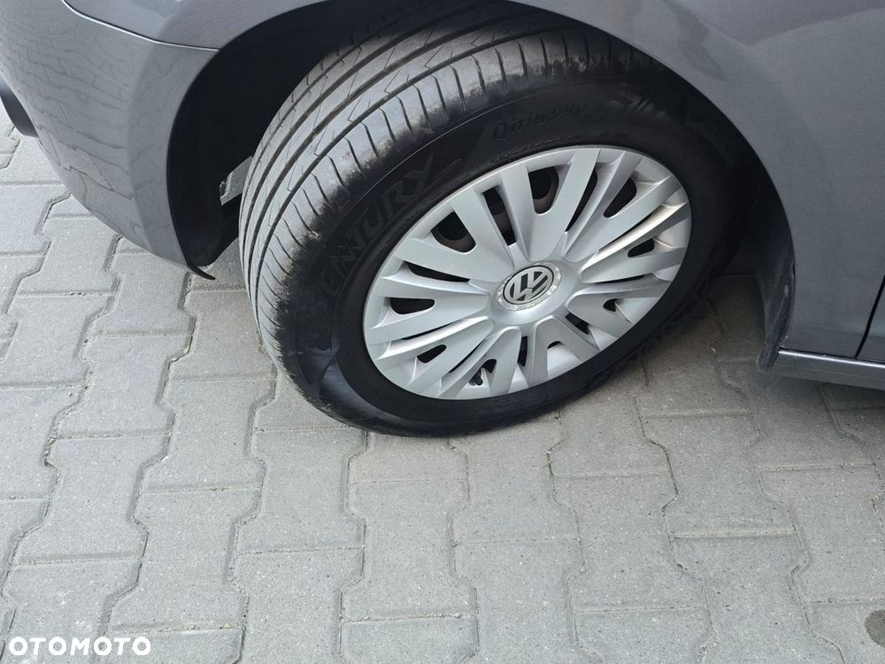 Volkswagen Golf - 35