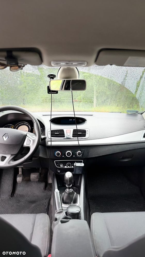 Renault Megane 1.6 16V Dynamique Euro5 - 9