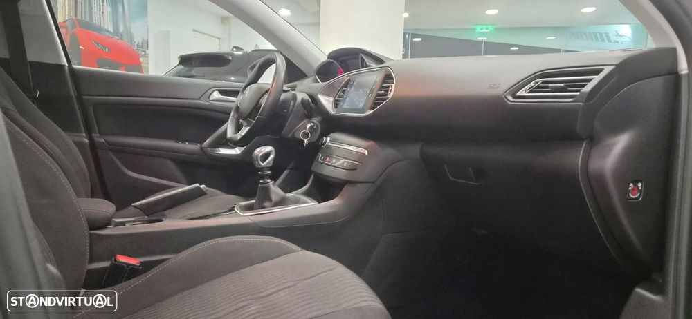 Peugeot 308 SW 1.6 e-HDi Access - 22