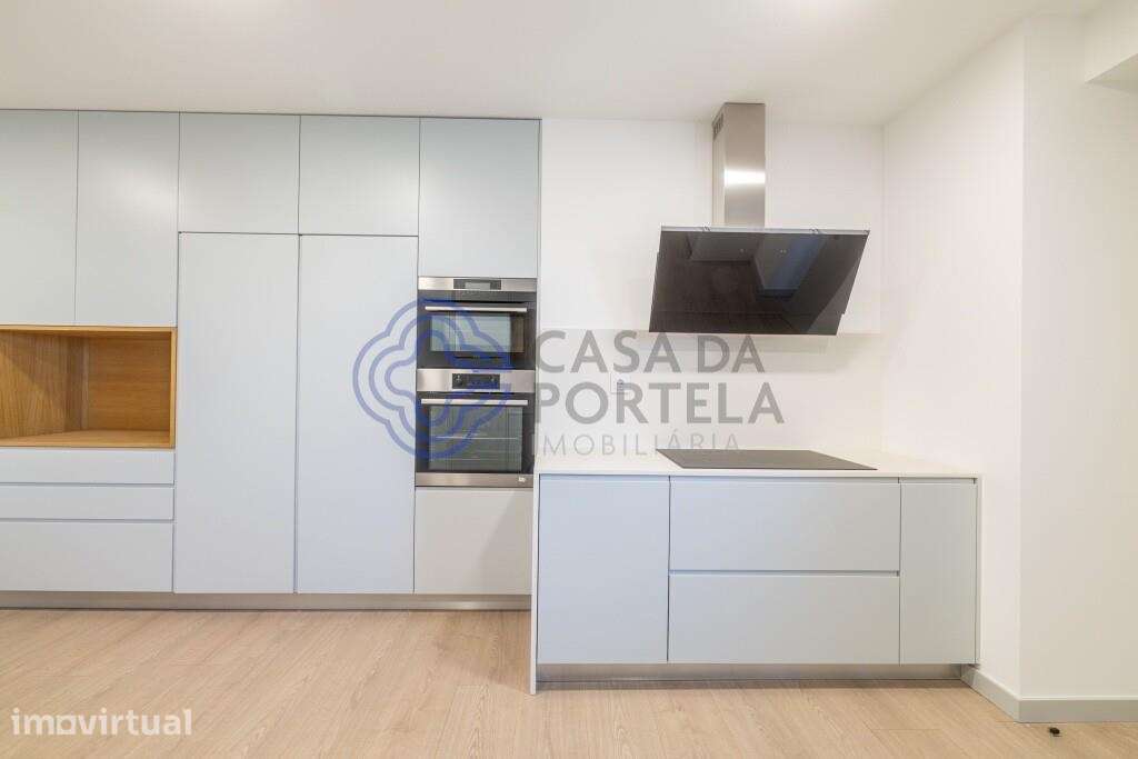 Apartamento T4 c/ 4 suites - Rua da Constituição - Grande imagem: 3/30