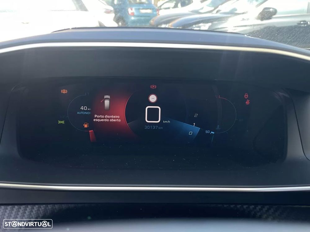 Peugeot 2008 1.2 PureTech GT Line - 33