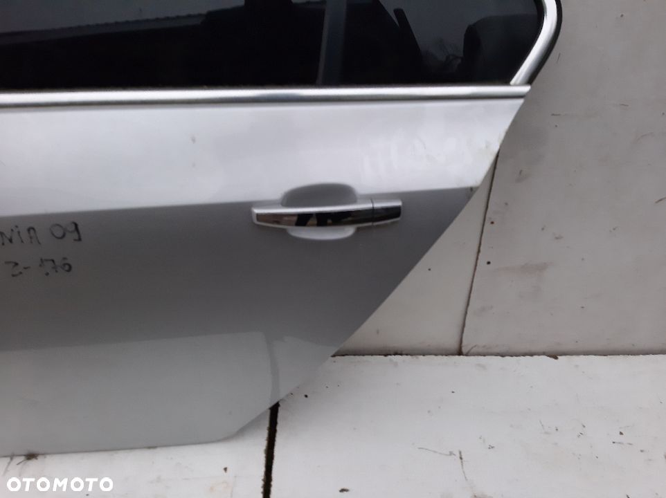 DRZWI LEWY TYŁ OPEL INSIGNIA A  Z176 09-13R - 2