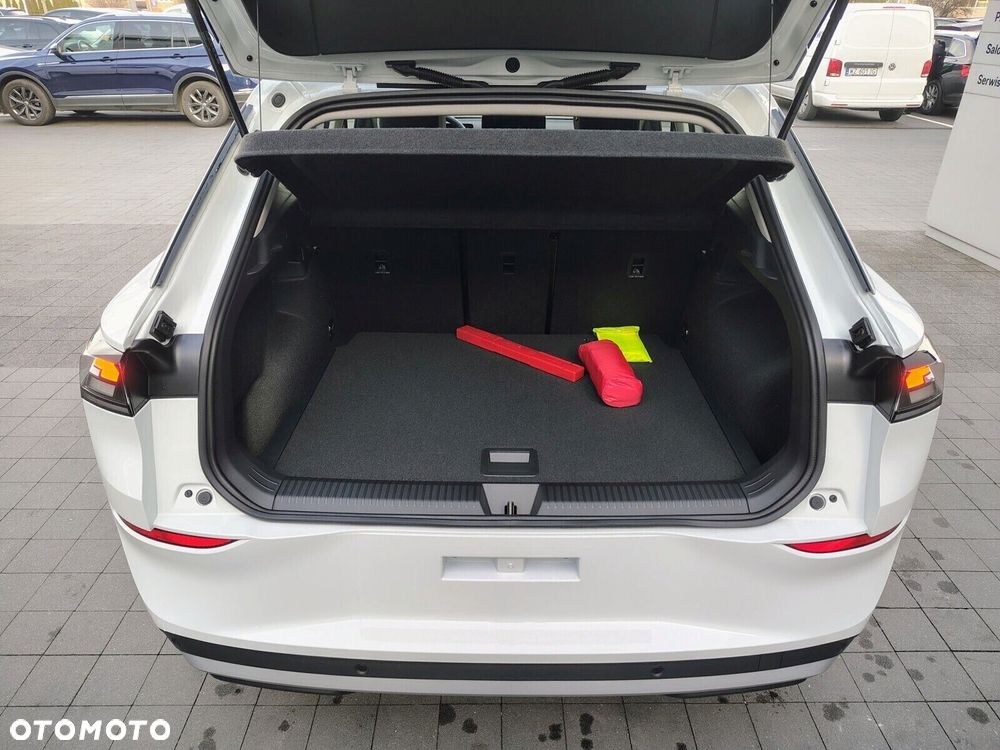 Volkswagen T-Roc 1.5 eTSI Life DSG - 11