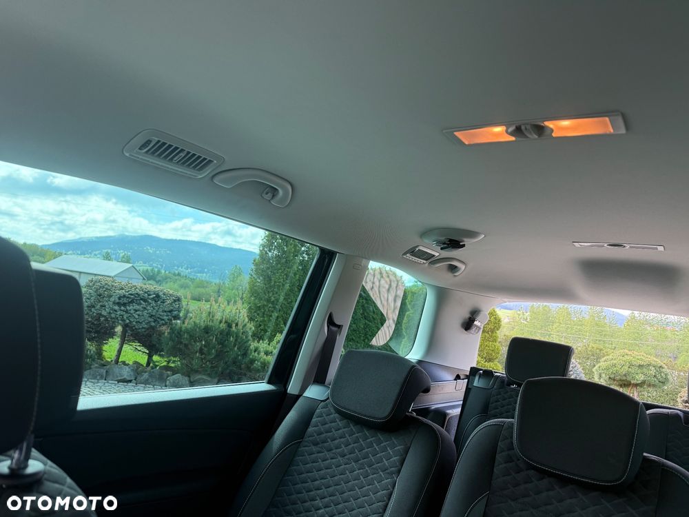 Volkswagen Sharan - 10