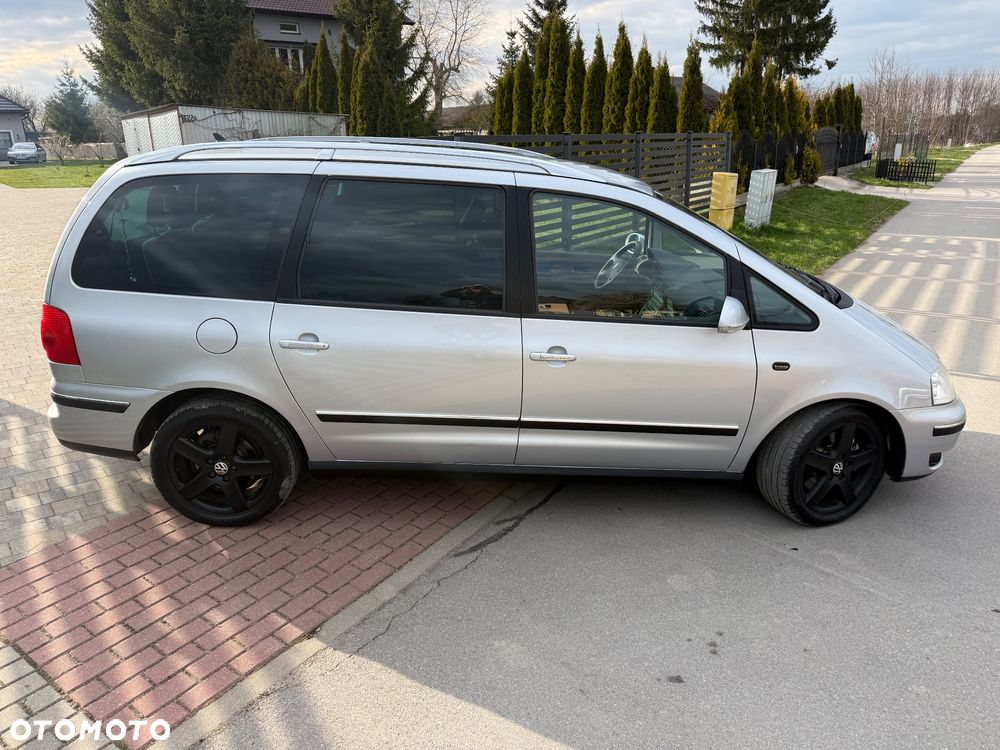 Volkswagen Sharan 1.8 5V Turbo Sportline - 3