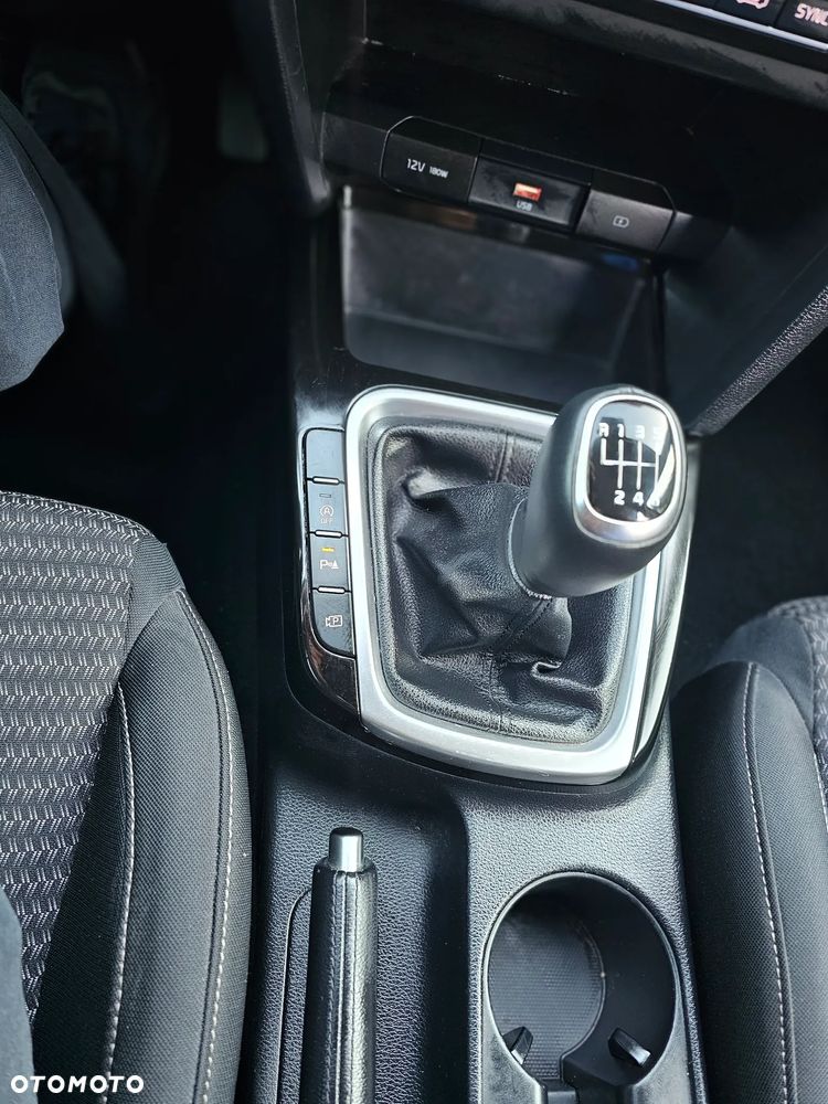 Kia Ceed 1.5 T-GDI L - 13