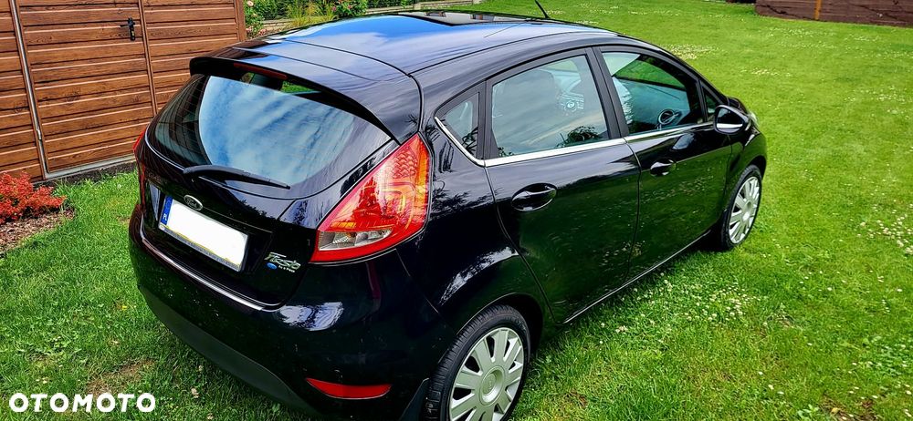 Ford Fiesta 1.25 Silver X plus EU5 - 23