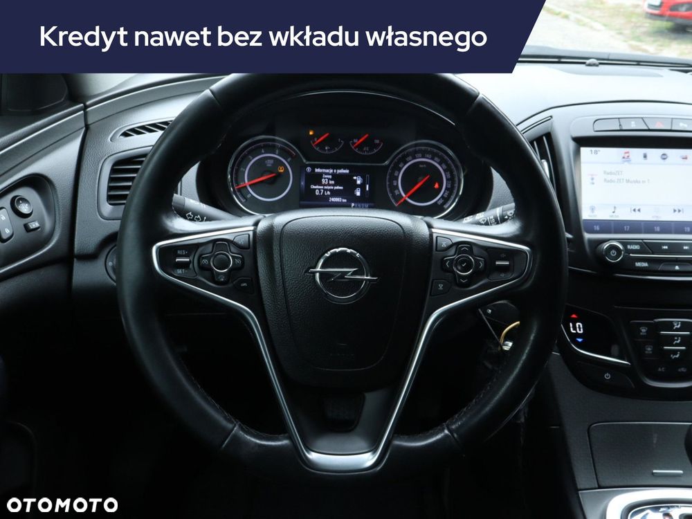 Opel Insignia - 23