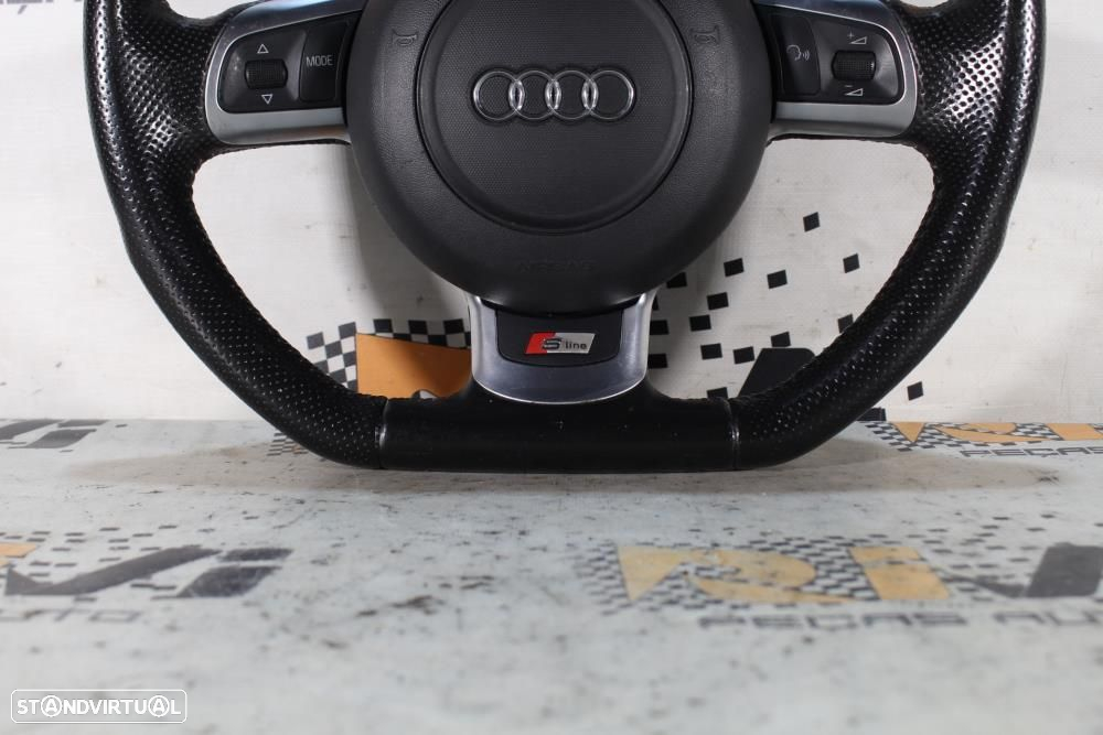Volante Audi Tt (8J3)  A3 8P / A4 B6 B7 B8 / A5 8T / A6 C6 Flat Bottom - 3