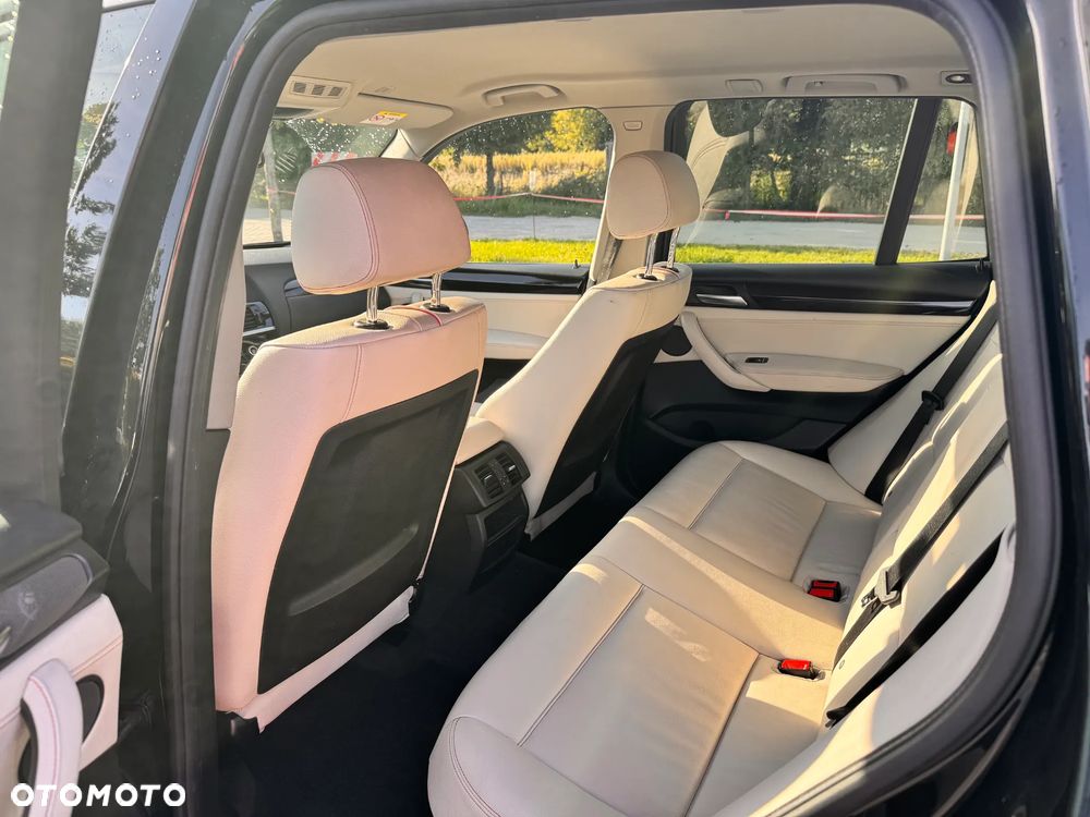 BMW X3 xDrive20d xLine - 14