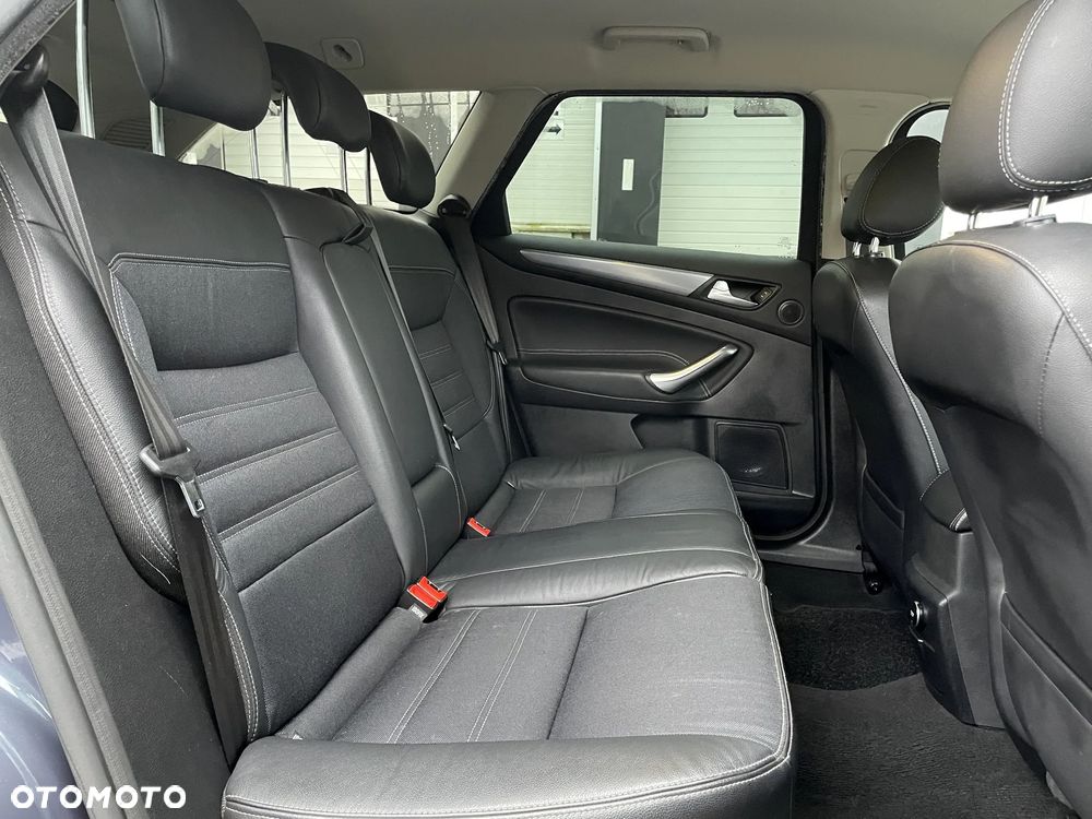 Ford Mondeo 2.0 TDCi Titanium S - 37