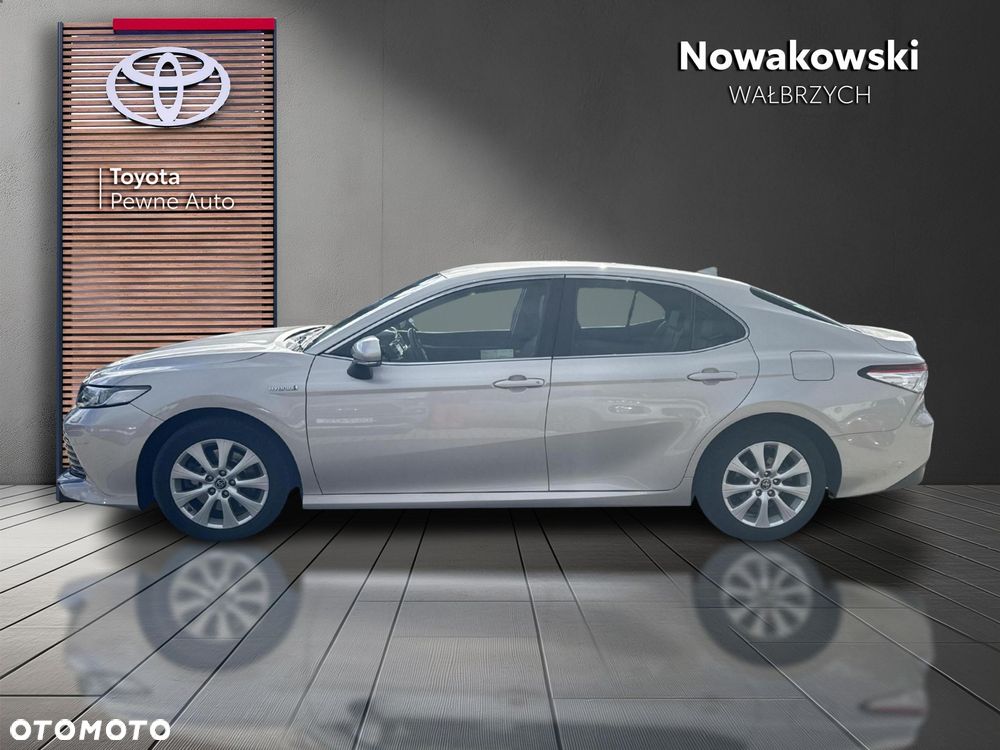 Toyota Camry 2.5 Hybrid Comfort CVT - 5