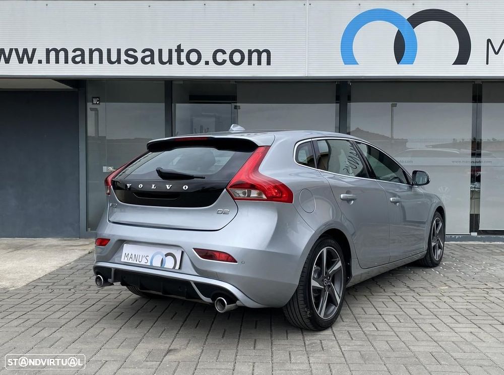 Volvo V40 1.6 D2 Eco R-Design - 10