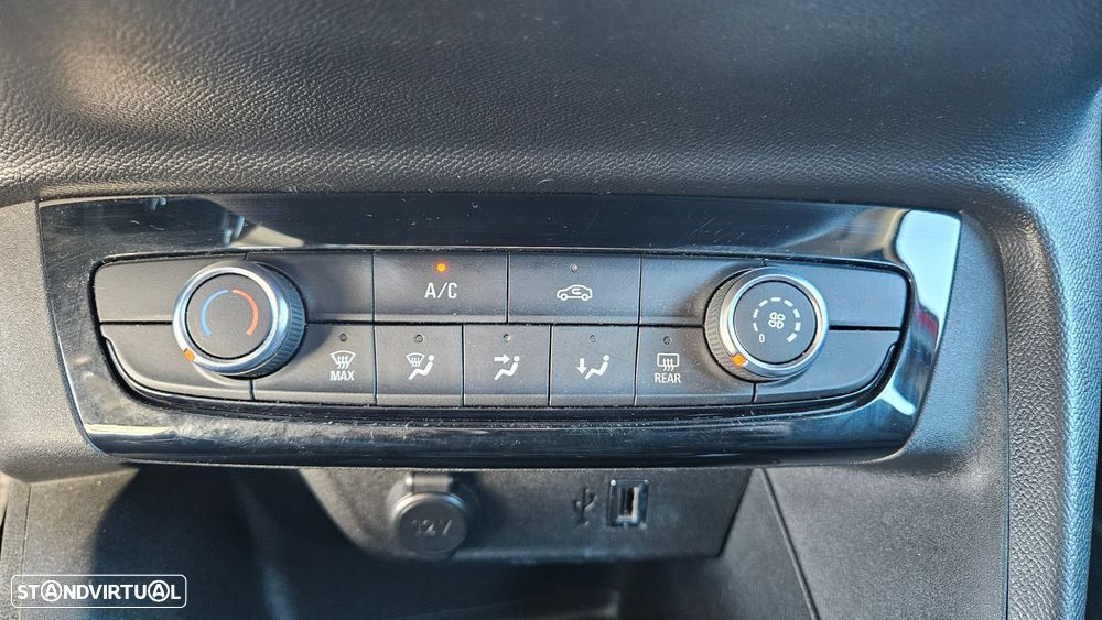 Opel Corsa 1.2 T Elegance - 26