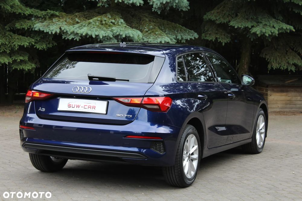 Audi A3 Sportback - 13