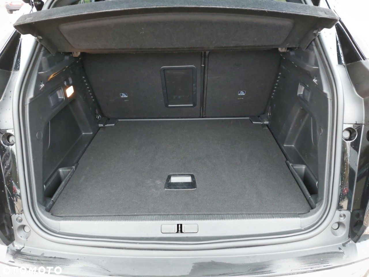 Peugeot 3008 1.2 PureTech GT S&S EAT8 - 6