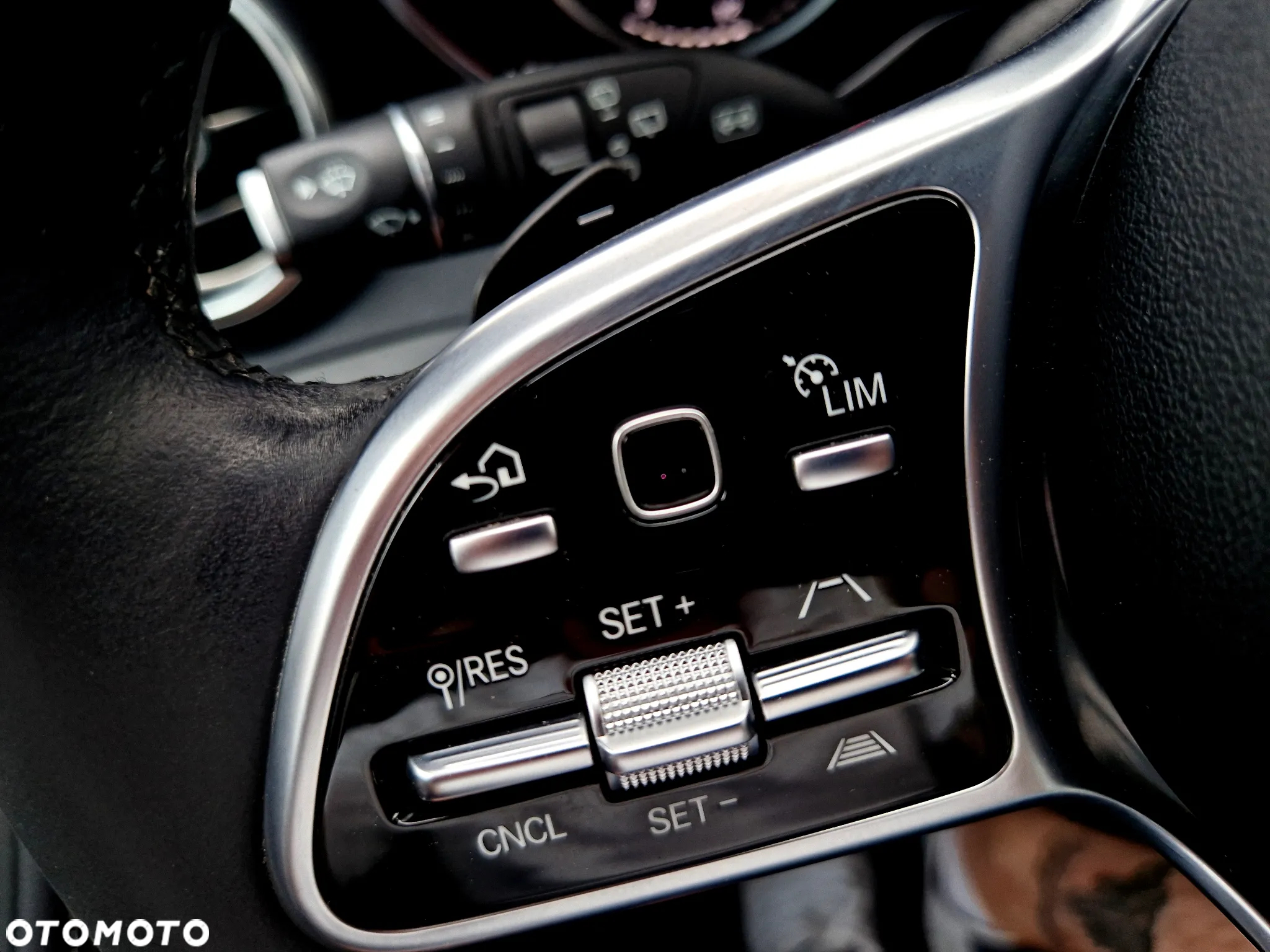 Mercedes-Benz GLC 300 de 4-Matic Avantgarde - 23