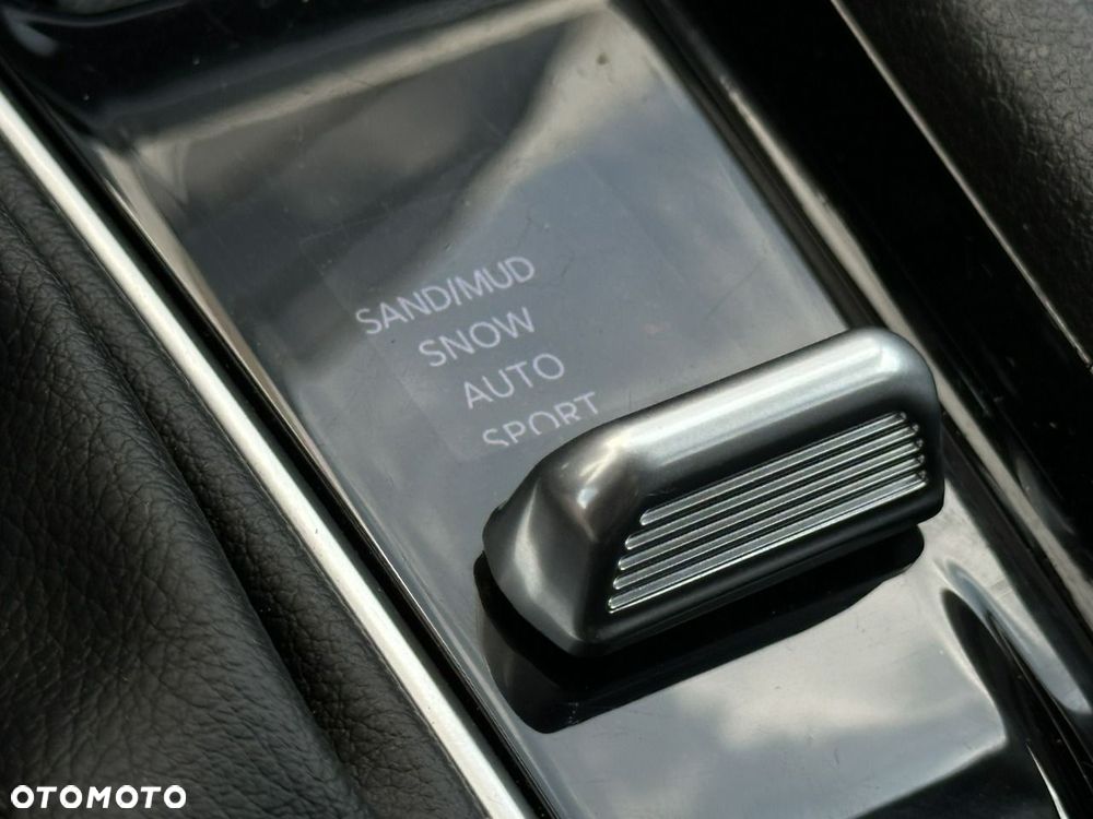 Jeep Compass - 27
