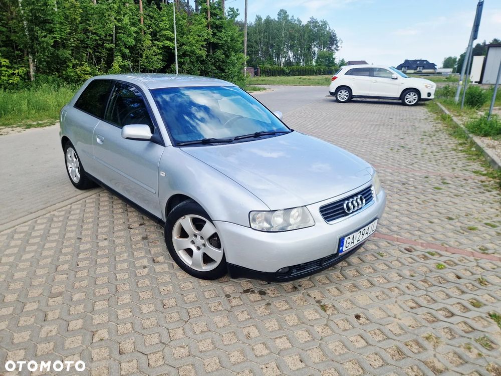 Audi A3 3-drzwiowe 1.6 S Line Sportpaket plus - 12
