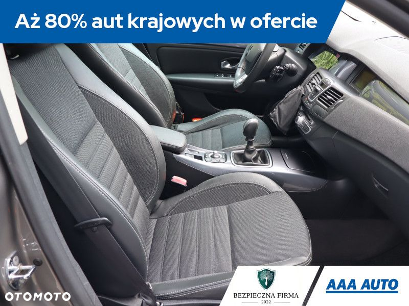 Renault Laguna - 10