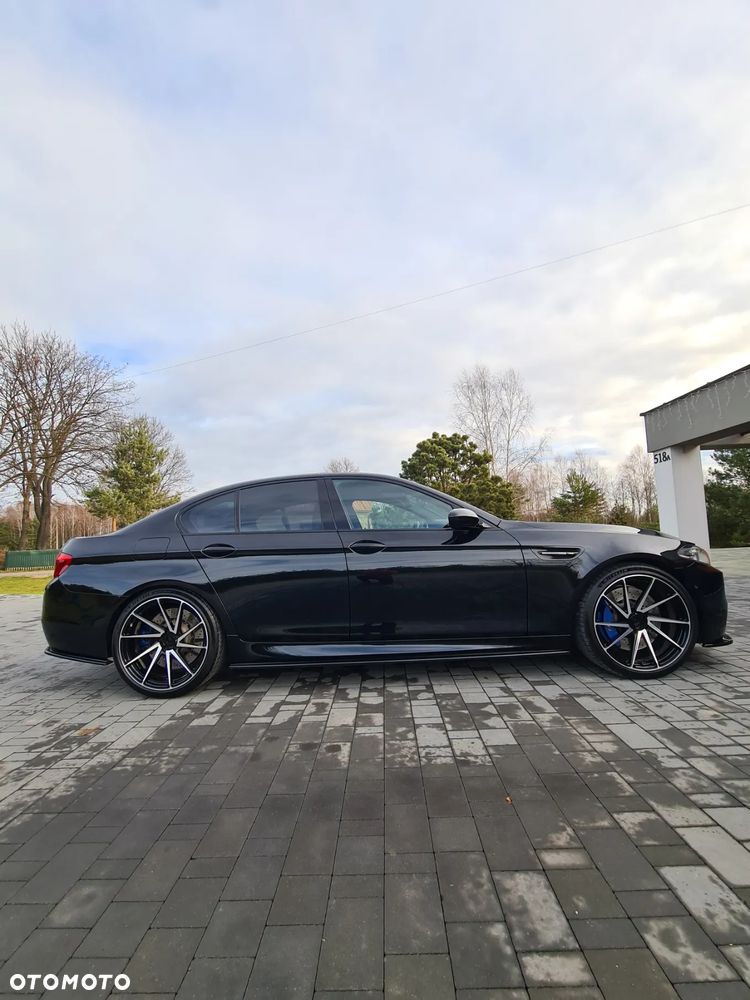 BMW M5 Standard - 26