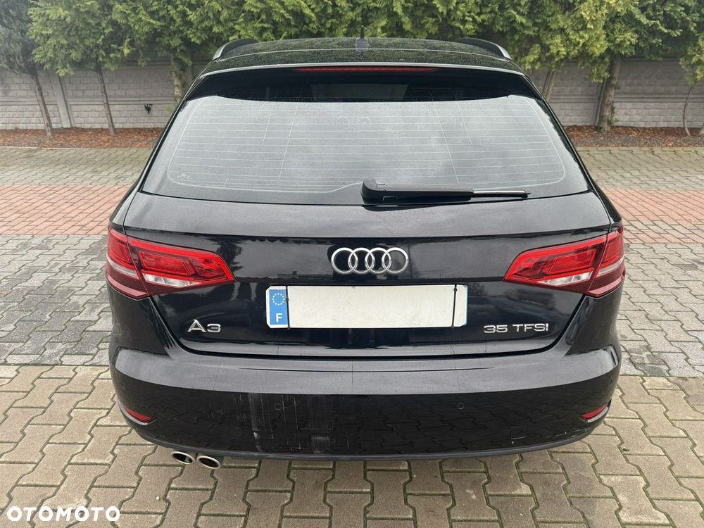 Audi A3 Sportback - 3