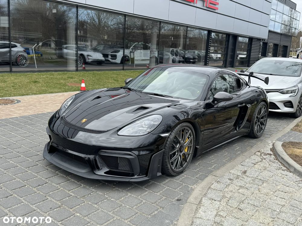 Porsche 718 Cayman - 1