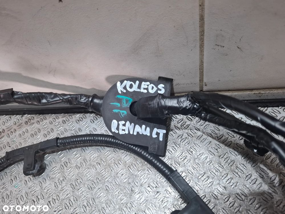 Wiązka instalacja drzwi prawy przód Renault Koleos rok 2008 - 2