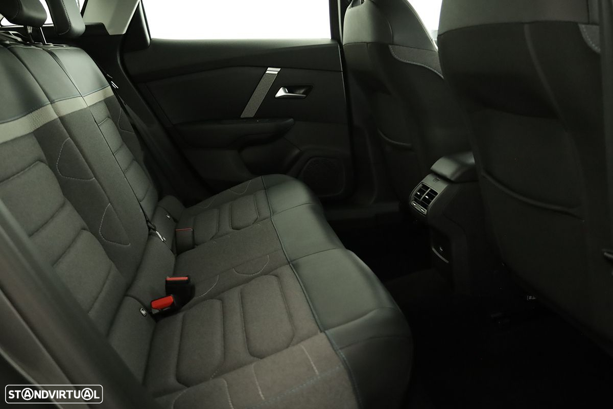 Citroën C4 1.2 PureTech Plus EAT8 - 25