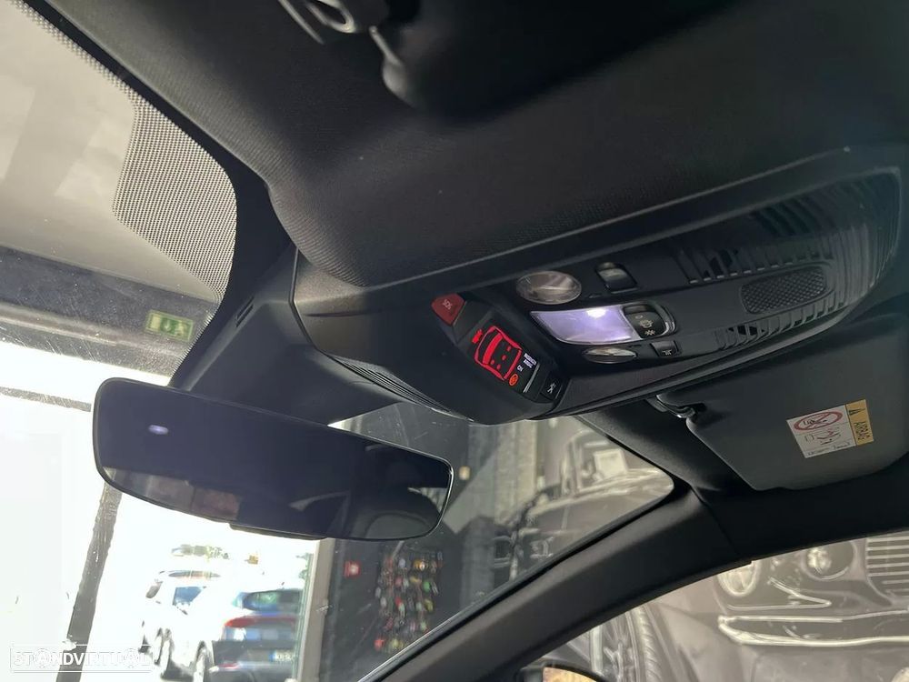 Peugeot 3008 1.6 Hybrid Allure Pack e-EAT8 - 25