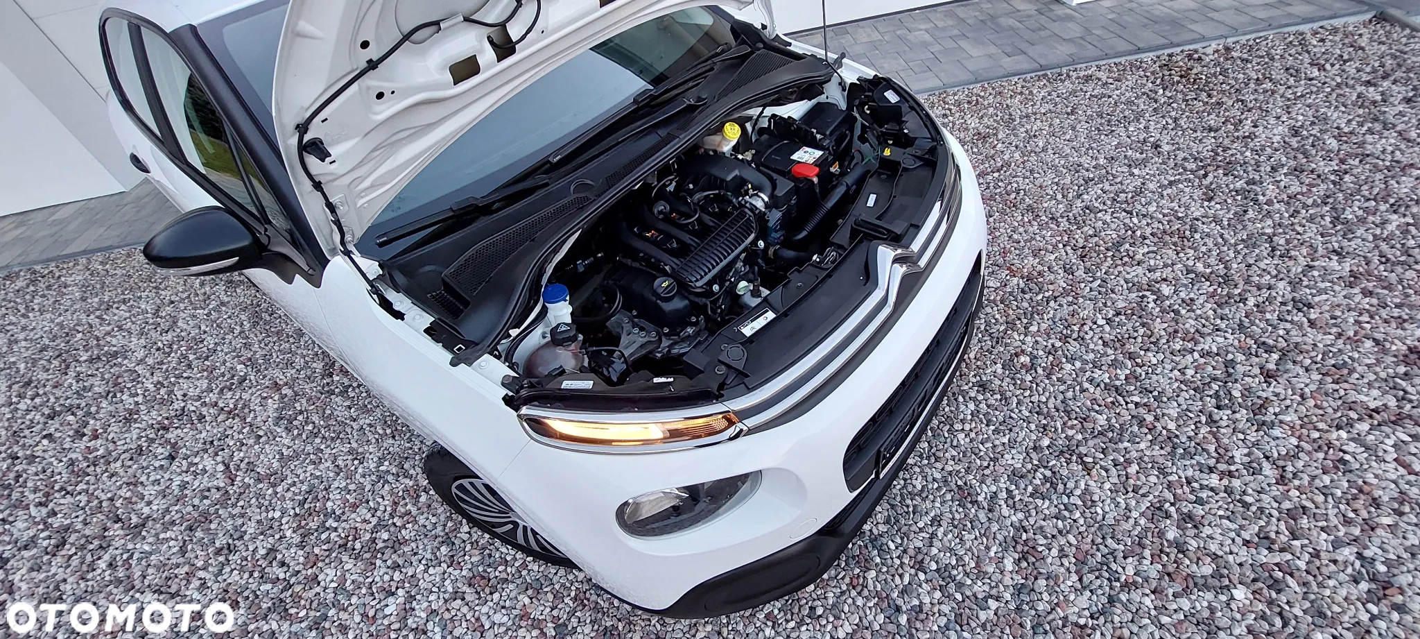 Citroën C3 1.2 PureTech Feel - 32