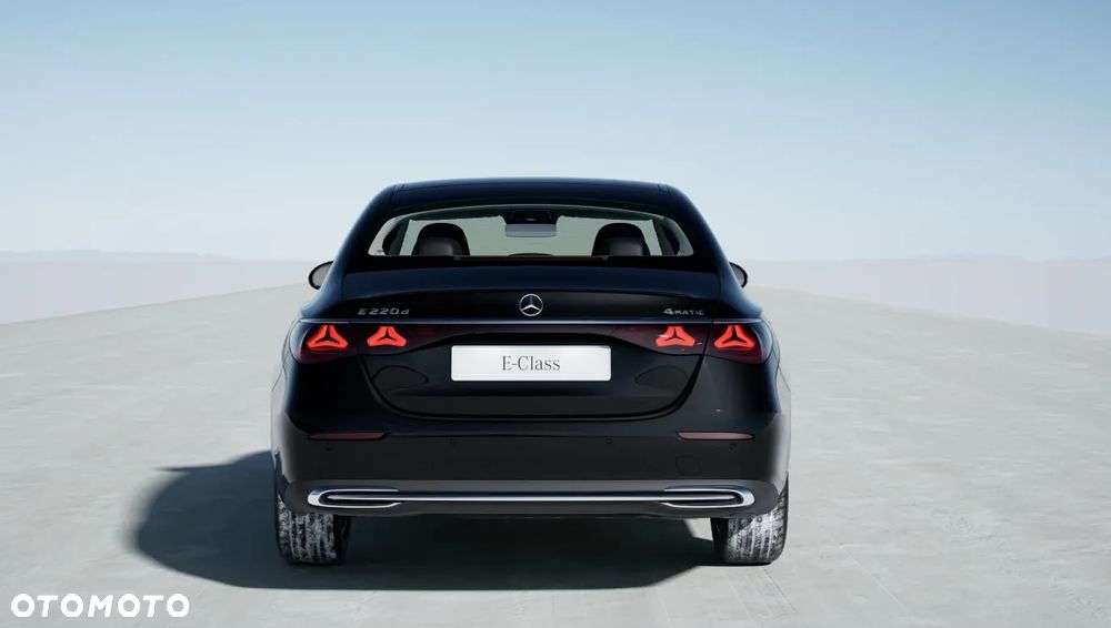 Mercedes-Benz Klasa E 220 d mHEV AMG 9G-Tronic - 12