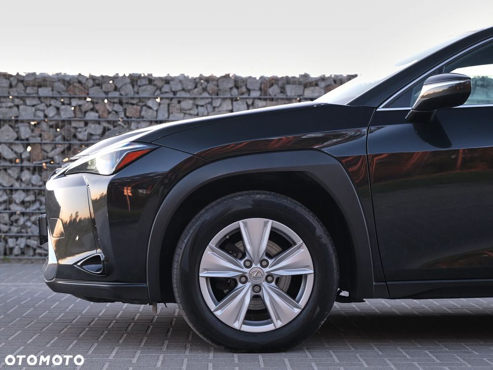 Lexus UX 250h GPF Elegance 2WD - 8
