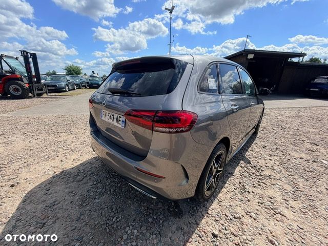 Mercedes-Benz Klasa B 220 d 4-Matic 8G-DCT - 23