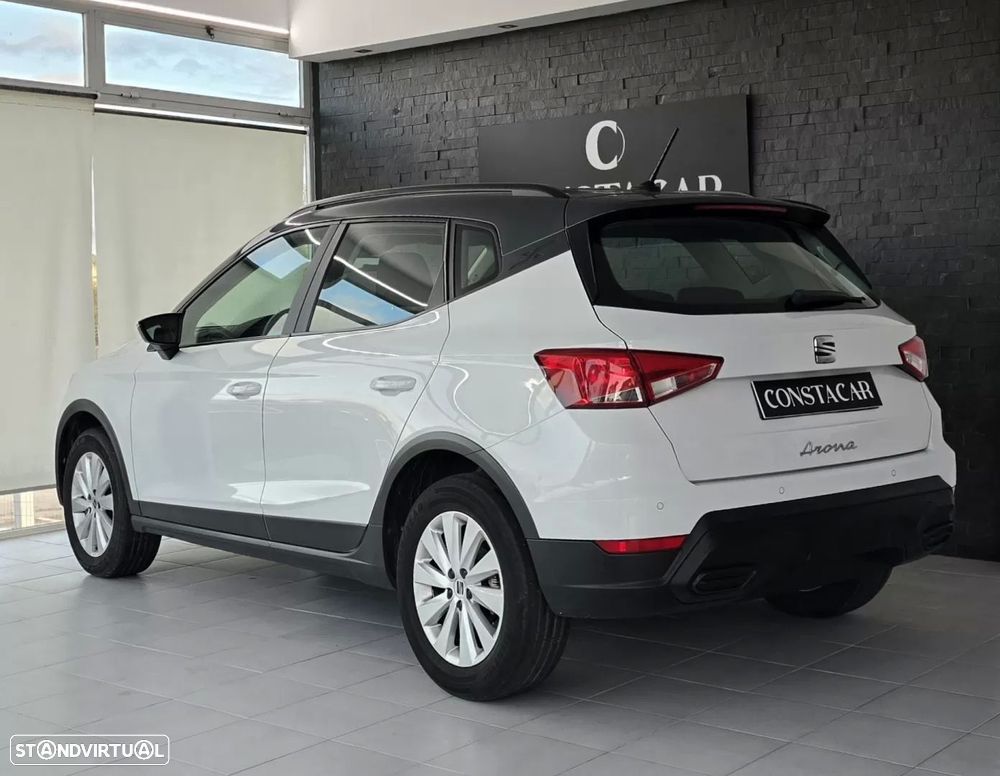 SEAT Arona 1.0 TSI Style — fotografia 10
