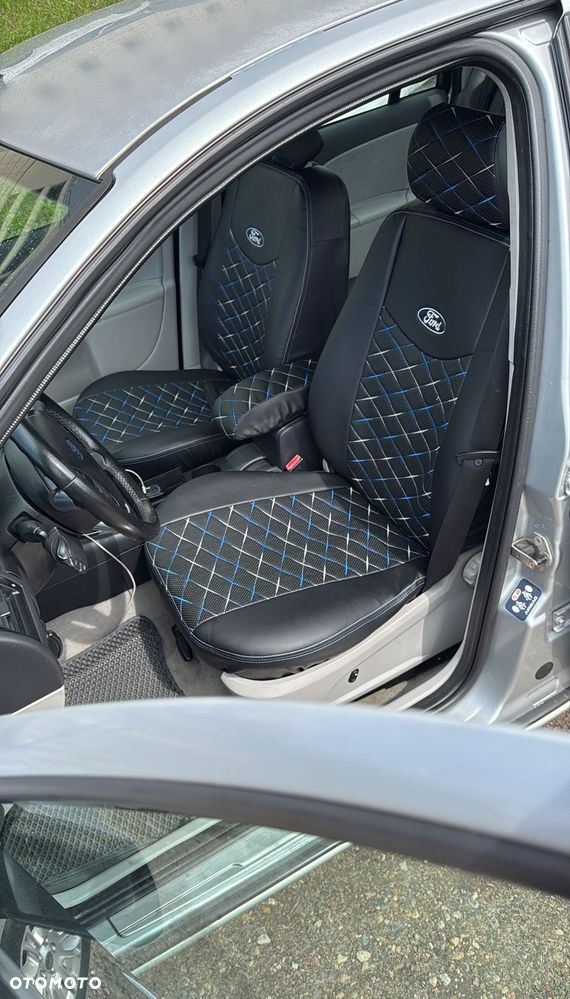 Ford Mondeo 2001 photo 3