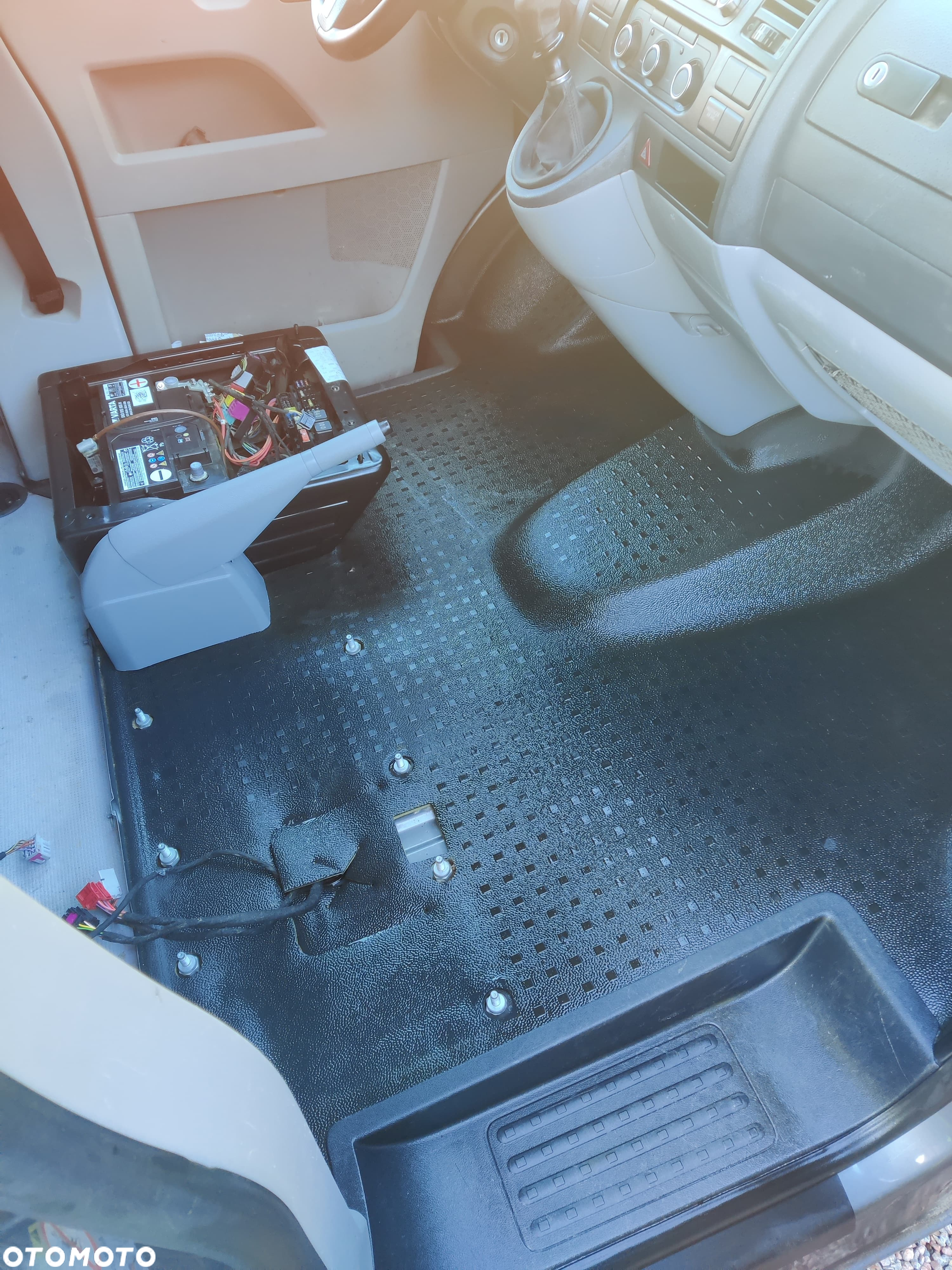 Volkswagen Transporter T5 - 18