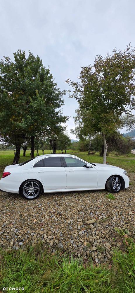 Mercedes-Benz Klasa E 220 d T 9G-TRONIC AMG Line - 11