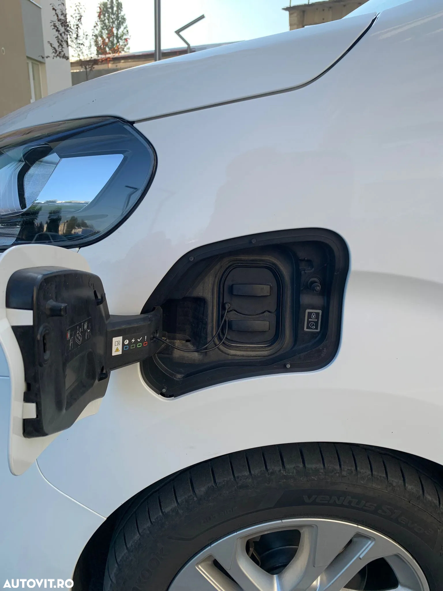 Opel Vivaro Vivaro-e FlexSpace L (50-kWh) - 12