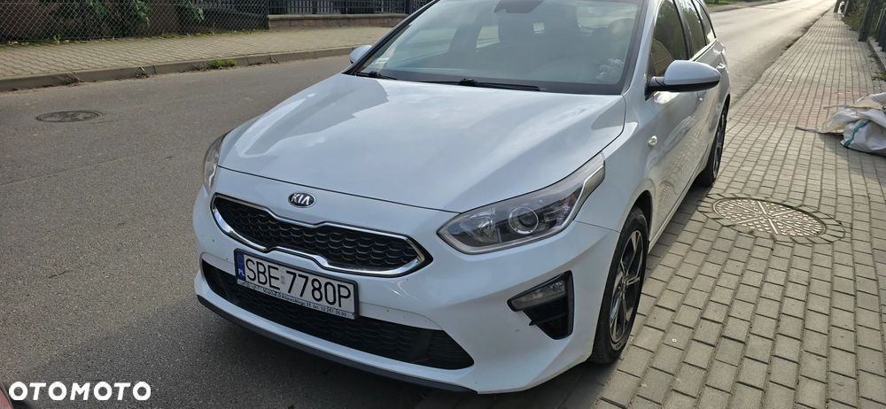 Kia Ceed 1.6 CRDi SCR M - 1