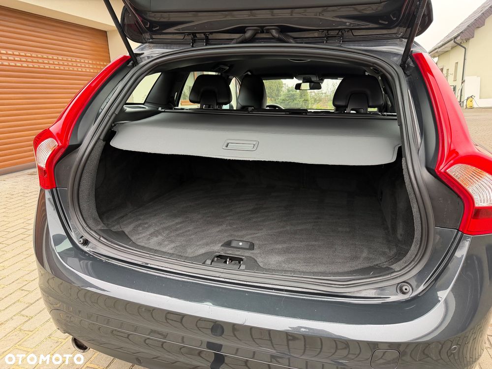 Volvo V60 D2 Drive-E Kinetic - 34