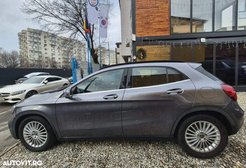 Mercedes-Benz GLA 200 d 4MATIC Aut. - 26