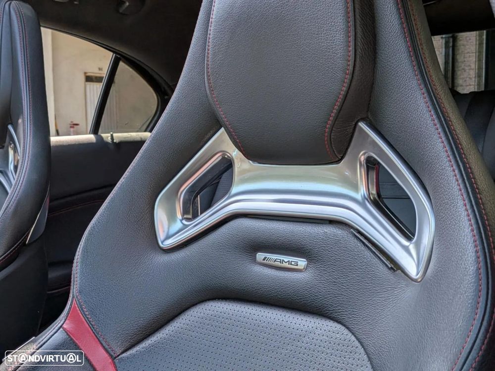 Mercedes-Benz A 45 AMG 4Matic Speedshift 7G-DCT Edition 1 - 18