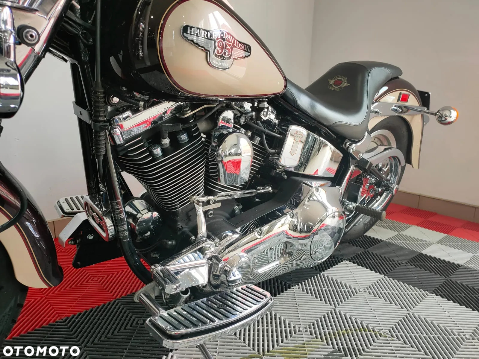 Harley-Davidson Softail Fat Boy - 17