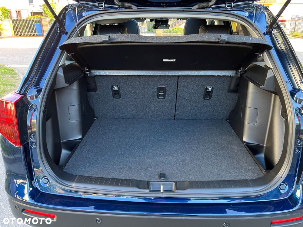 Suzuki Vitara 1.4 Boosterjet Hybrid Allgrip Comfort+ "SHINKAI" - 28