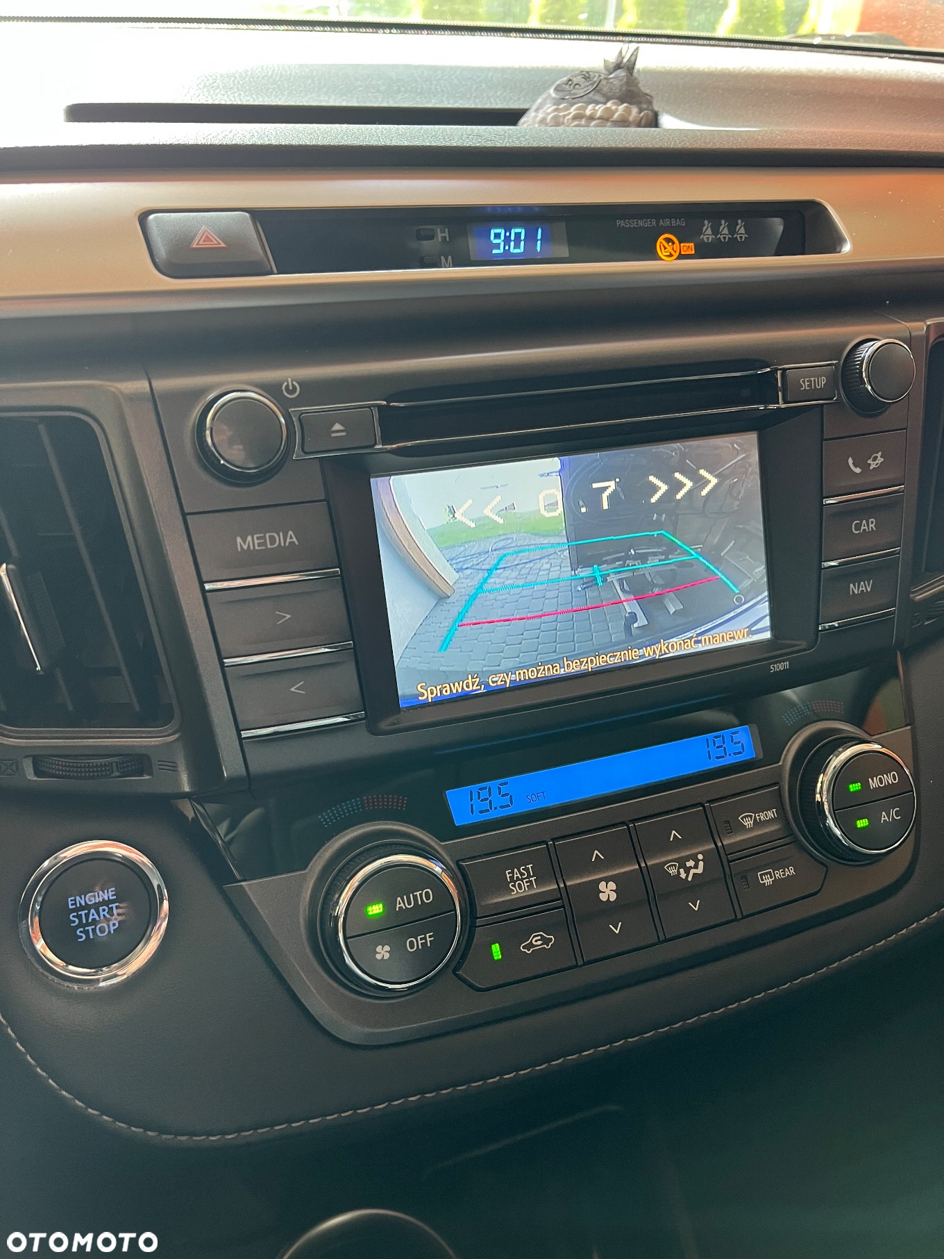 Toyota RAV4 2.0 D-4D Premium - 10