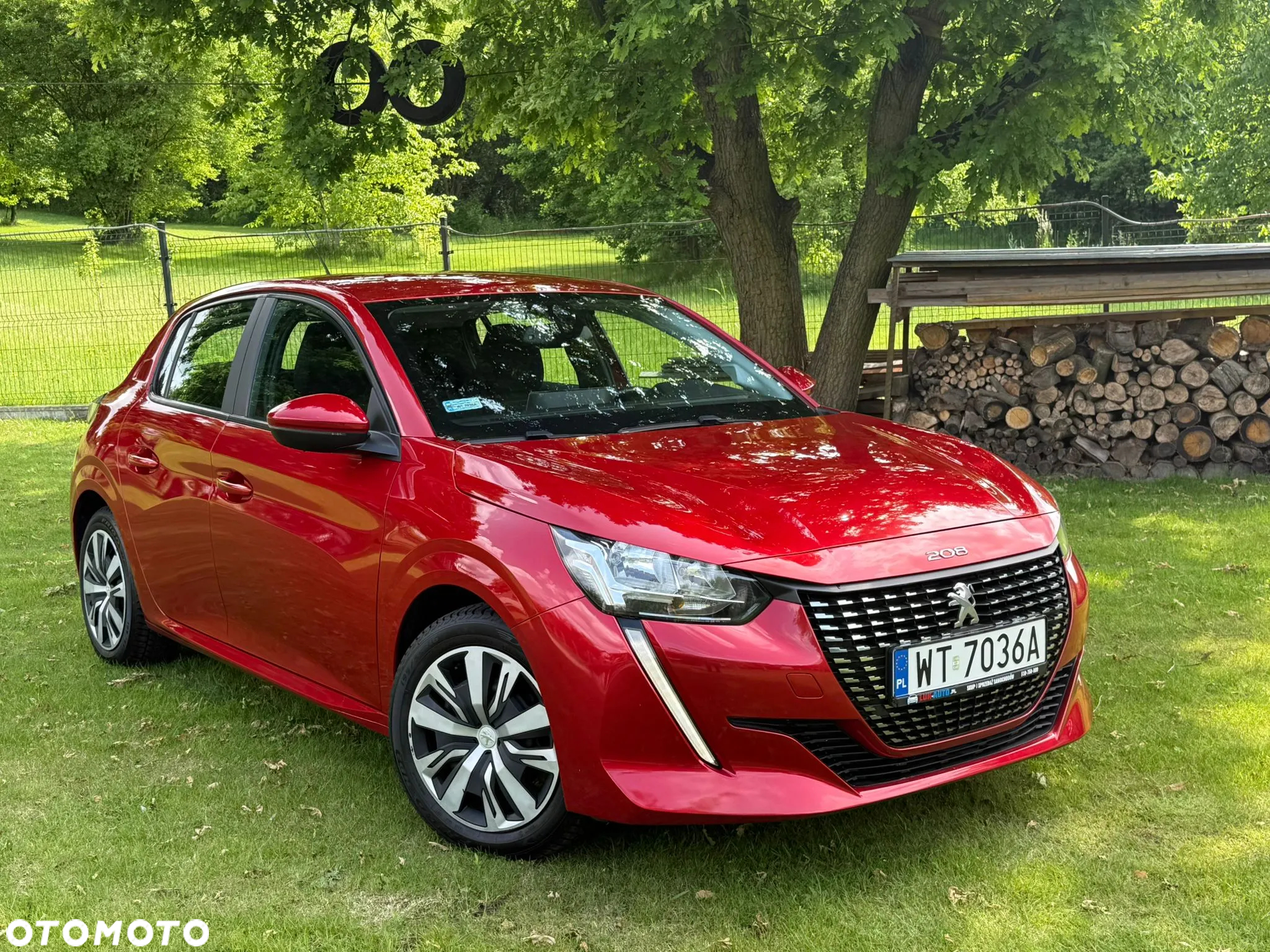 Peugeot 208 - 4